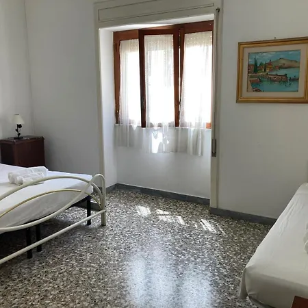 Casa Al Porto Feriehus *